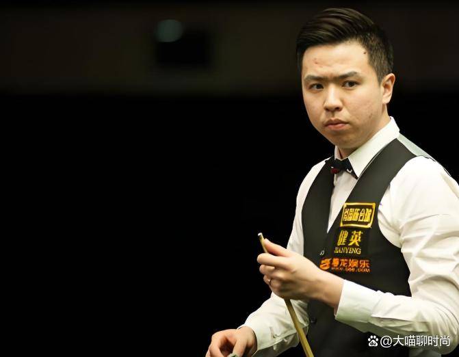 李梦因伤退 李梦因伤退